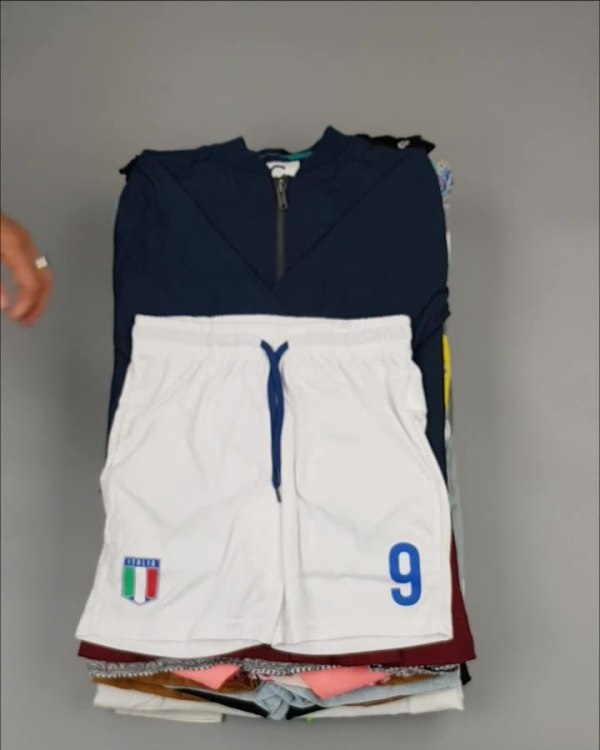 Фотография  423 - CUBUS детский микс лето (Children CUBUS mix)#15 кг, ЛОТ №2511 оптом в Кирове и Кировской области