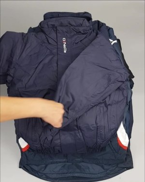 Фотография  999 - Куртки СПОРТ СТОК дети#10 кг , Лот№ 2641 оптом в Кирове и Кировской области