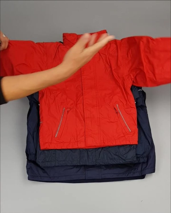 Фотография  836 - Куртки СПОРТ СТОК дети#10 кг , Лот№ 2643 оптом в Кирове и Кировской области