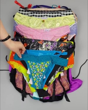 Фотография  881 - Нижнее белье Savage#50 шт, ЛОТ №4038 оптом в Кирове и Кировской области