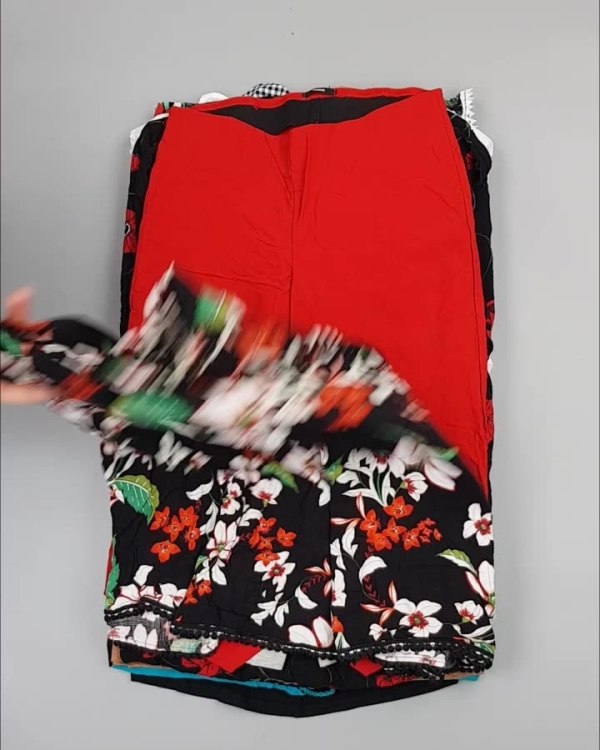 Фотография  192 - CALZEDONIA лето mix#50 шт, ЛОТ №4073 оптом в Кирове и Кировской области