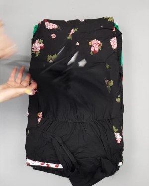 Фотография  893 - CALZEDONIA лето mix#50 шт, ЛОТ №4073 оптом в Кирове и Кировской области