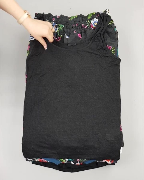 Фотография  888 - CALZEDONIA лето mix#50 шт, ЛОТ №4073 оптом в Кирове и Кировской области