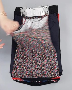 Фотография  828 - CALZEDONIA лето mix#50 шт, ЛОТ №4073 оптом в Кирове и Кировской области