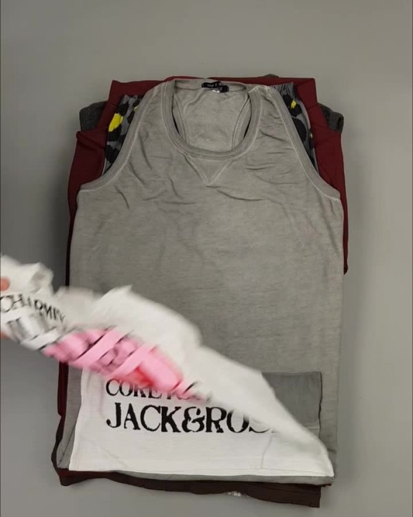 Фотография  983 - CIRCUS mix #11,8 кг, ЛОТ №4284 оптом в Кирове и Кировской области