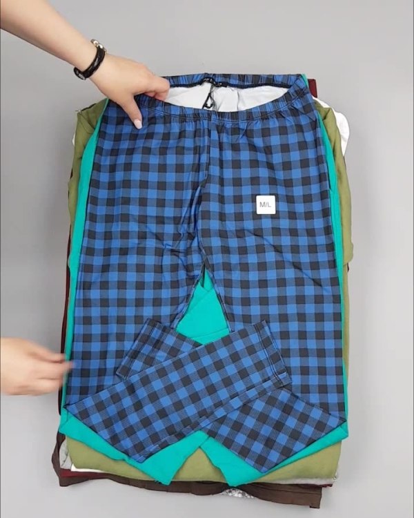 Фотография  811 - CIRCUS mix #11,8 кг, ЛОТ №4284 оптом в Кирове и Кировской области