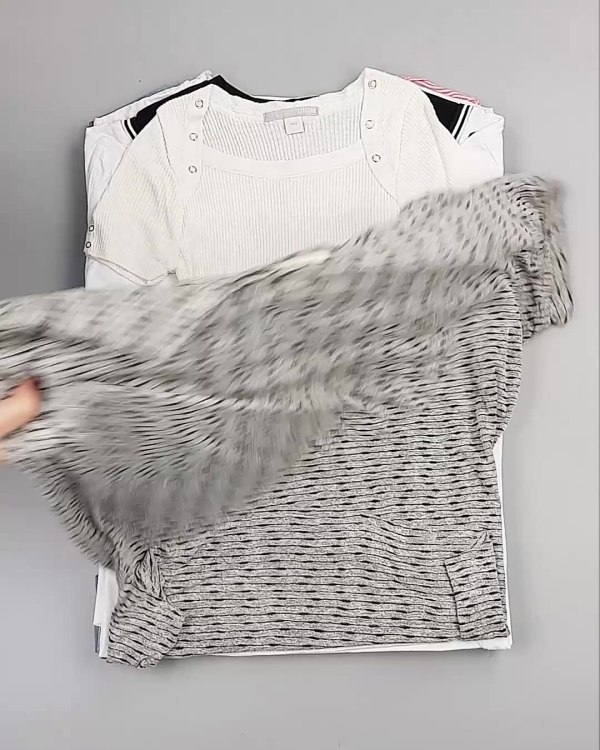 Фотография  520 - Футболки Корея#20 шт, ЛОТ №5068 оптом в Кирове и Кировской области