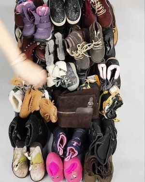 Фотография  690 - Обувь СТОК дети зима#15 кг, ЛОТ №5488 оптом в Кирове и Кировской области