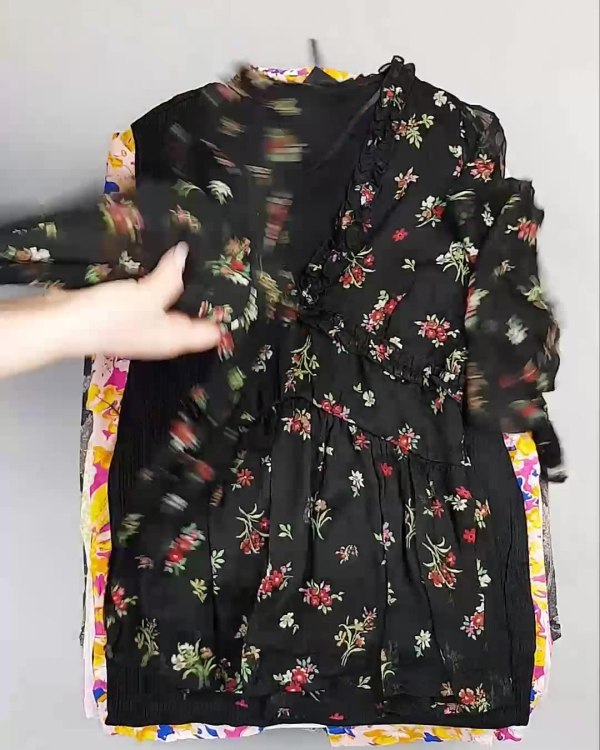 Фотография  306 - BESTSELLER WOMEN Summer mix#15 кг, ЛОТ №6020 оптом в Кирове и Кировской области