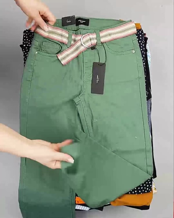 Фотография  700 - BESTSELLER WOMEN Summer mix#15 кг, ЛОТ №6021 оптом в Кирове и Кировской области