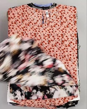 Фотография  521 - Блузки Bestseller 44#5 кг, ЛОТ №6082 оптом в Кирове и Кировской области