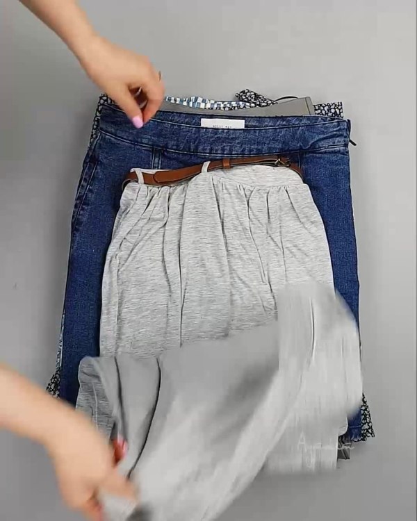 Фотография  703 - Юбки Bestseller 44#5 кг, ЛОТ №6123 оптом в Кирове и Кировской области