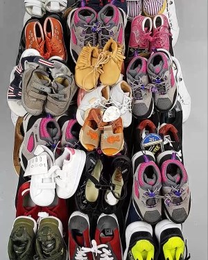 Фотография  957 - Обувь СТОК дети лето#15,4 кг, ЛОТ №6192 оптом в Кирове и Кировской области