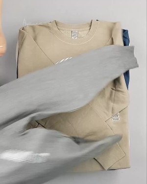 Фотография  836 - Толстовки СТОК CAN#15 кг, ЛОТ №6268 оптом в Кирове и Кировской области