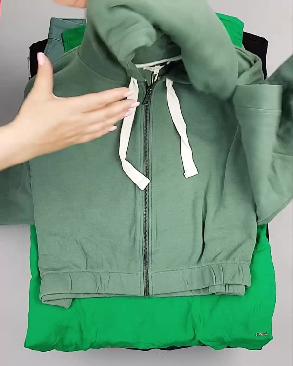 Фотография  836 - TOM TAILOR mix 0424#15 кг, ЛОТ №6335 оптом в Кирове и Кировской области