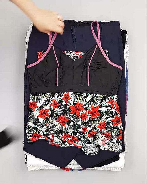 Фотография  622 - CALZEDONIA лето mix#50 шт, ЛОТ №6366 оптом в Кирове и Кировской области