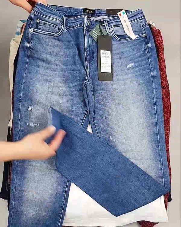 Фотография  708 - ДАНИЯ Winter mix 24#15 кг, ЛОТ №6708 оптом в Кирове и Кировской области