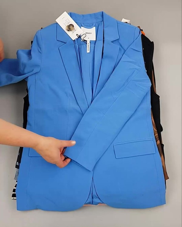 Фотография  712 - ДАНИЯ Summer mix 24#15 кг, ЛОТ №6730 оптом в Кирове и Кировской области