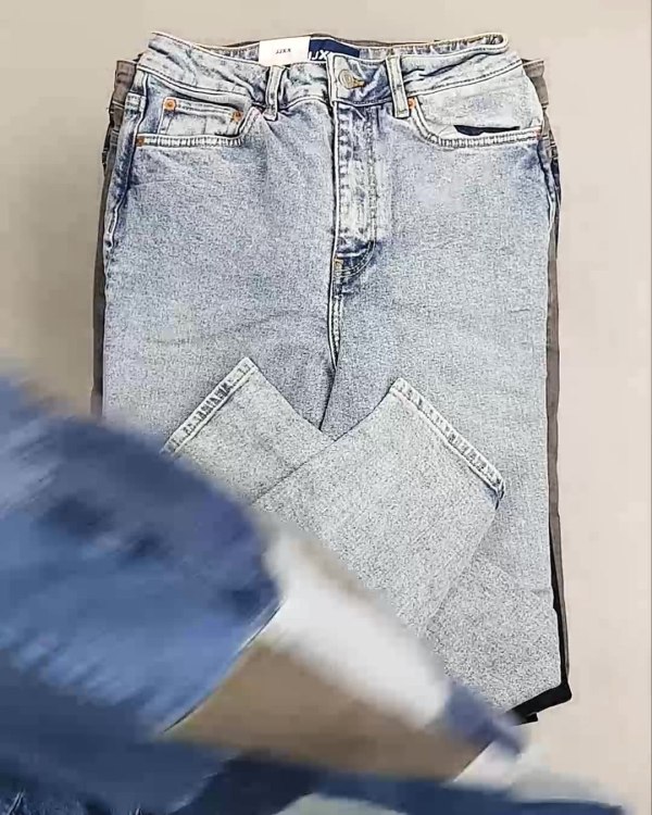 Фотография  135 - Джинсы женские Дания#10 кг, ЛОТ №6762 оптом в Кирове и Кировской области