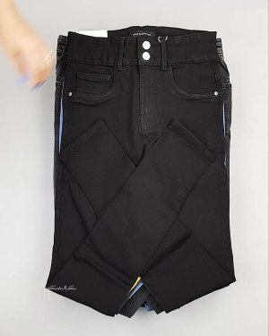 Фотография  409 - Джинсы женские Дания#10 кг, ЛОТ №6764 оптом в Кирове и Кировской области