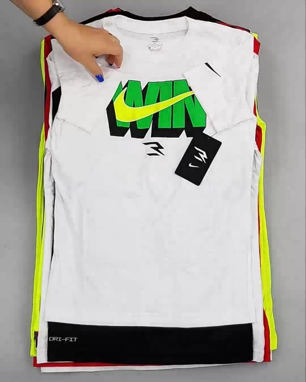 Фотография  332 - Футболки детские NIKE CAN 084#5 кг, ЛОТ №6862 оптом в Кирове и Кировской области