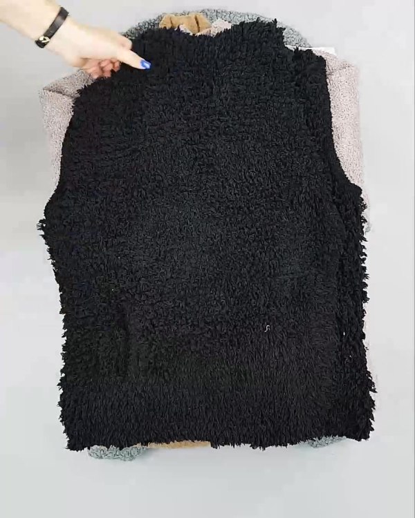 Фотография  682 - Кардиганы СТОК CAN#10 кг, ЛОТ №6887 оптом в Кирове и Кировской области