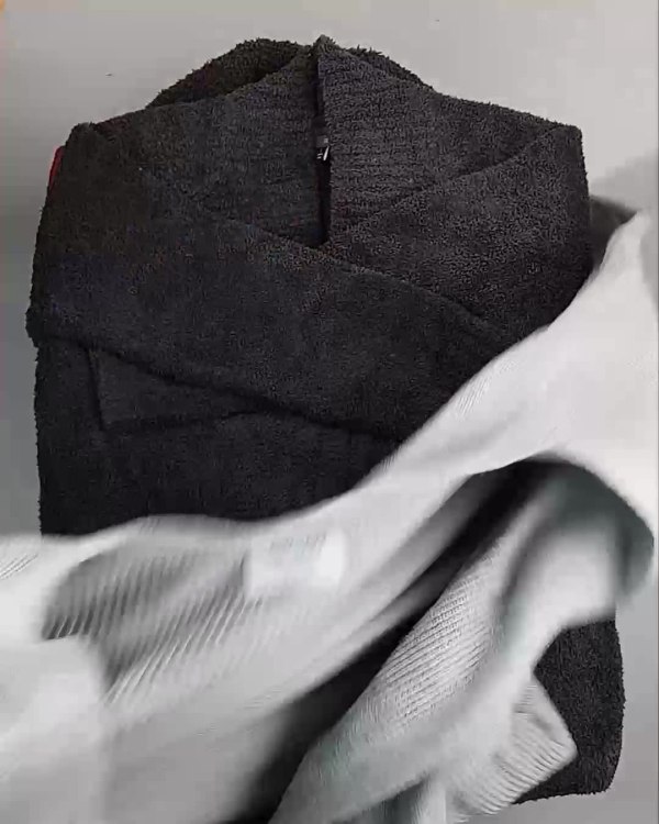 Фотография  210 - Кардиганы СТОК CAN#10 кг, ЛОТ №6888 оптом в Кирове и Кировской области