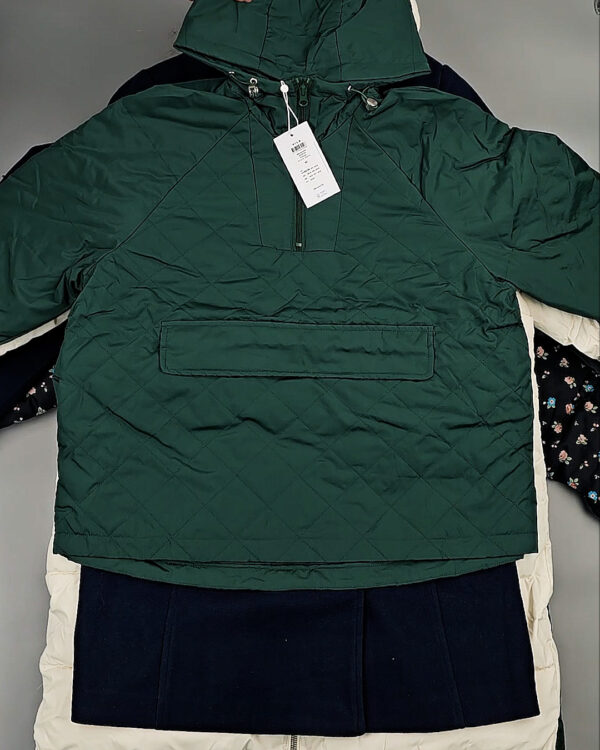 Фотография  765 - Верхняя одежда VILA#10 кг, ЛОТ №6824 оптом в Кирове и Кировской области