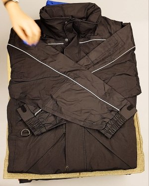 Фотография  561 - Ветровки CAN 084#10 кг, ЛОТ №6939 оптом в Кирове и Кировской области