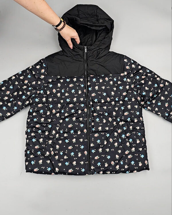 Фотография  799 - Верхняя одежда VILA#10,2 кг, ЛОТ №6825 оптом в Кирове и Кировской области