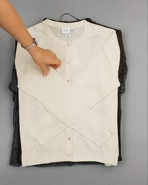 Фотография  706 - Кардиганы VILA W 104#7 кг, ЛОТ №7155 оптом в Кирове и Кировской области