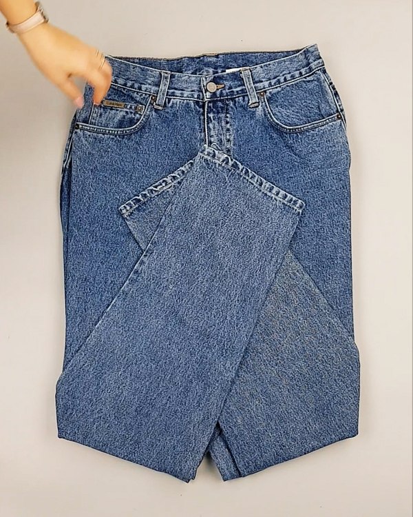 Фотография  880 - Джинсы CALVIN KLEIN муж #8,1 кг, ЛОТ №7022 оптом в Кирове и Кировской области