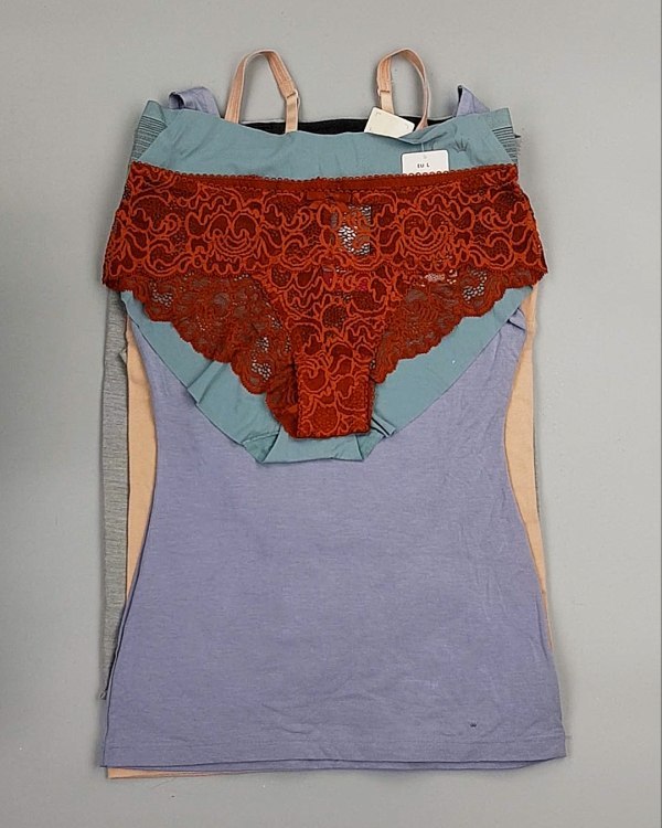 Фотография  582 - Нижнее белье TRIUMPH 104#33 шт, ЛОТ №7134 оптом в Кирове и Кировской области