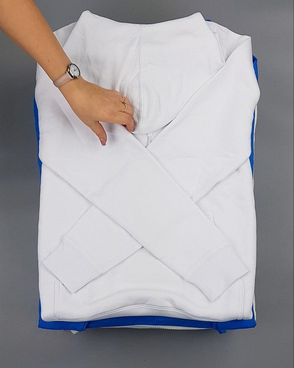 Фотография  942 - HOODIE CAN 084#10 кг, ЛОТ №7033 оптом в Кирове и Кировской области