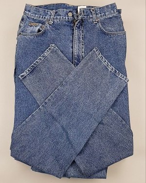 Купить Джинсы CALVIN KLEIN муж #7,6 кг, ЛОТ №7020 оптом в Кирове и Кировской области