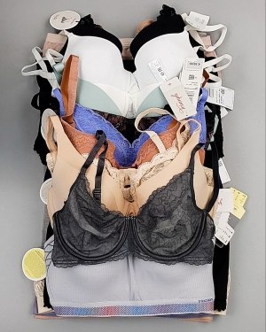 Фотография  654 - Нижнее белье TRIUMPH 104#33 шт, ЛОТ №7136 оптом в Кирове и Кировской области