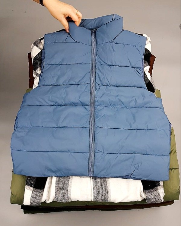 Фотография  954 - Верхняя одежда BESTSELLER Дания 104#10 кг, ЛОТ №7268 оптом в Кирове и Кировской области