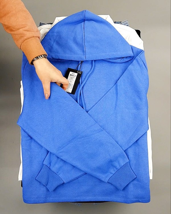 Фотография  307 - PIECES Winter mix 104#15 кг, ЛОТ №7379 оптом в Кирове и Кировской области