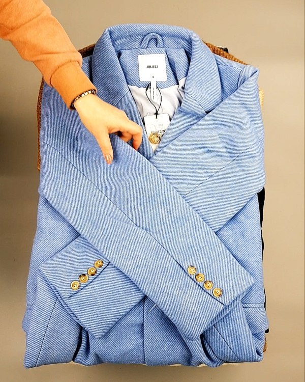 Фотография  916 - Bestseller Winter В mix 114#15 кг, ЛОТ №7372 оптом в Кирове и Кировской области