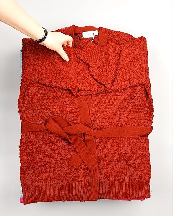 Фотография  356 - Кардиганы VILA W 104#7 кг, ЛОТ №7384 оптом в Кирове и Кировской области