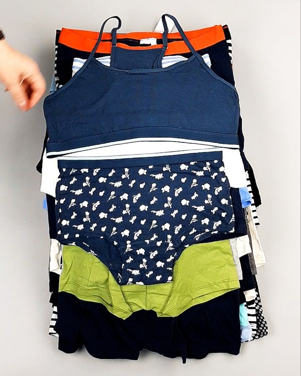 Фотография  732 - Нижнее белье TCM Kids 074#5 кг, ЛОТ №7398 оптом в Кирове и Кировской области