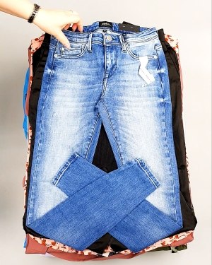 Фотография  248 - Bestseller Summer mix 104#15 кг, ЛОТ №7495 оптом в Кирове и Кировской области