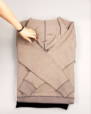 Фотография  637 - Толстовки СТОК CAN 0424#10 кг, ЛОТ №7447 оптом в Кирове и Кировской области