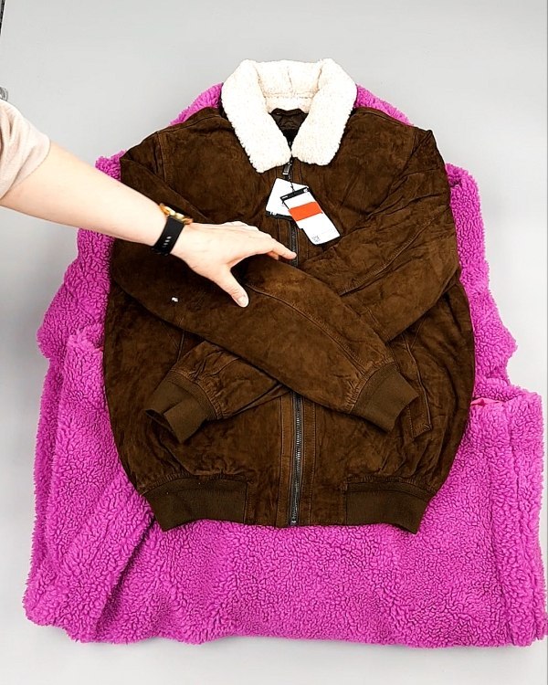 Фотография  823 - Верхняя одежда м/ж C&A 025#10 кг оптом в Кирове и Кировской области