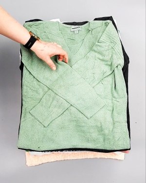 Фотография  961 - Джемпера легкие СТОК CAN 084#7 кг, ЛОТ №7635 оптом в Кирове и Кировской области