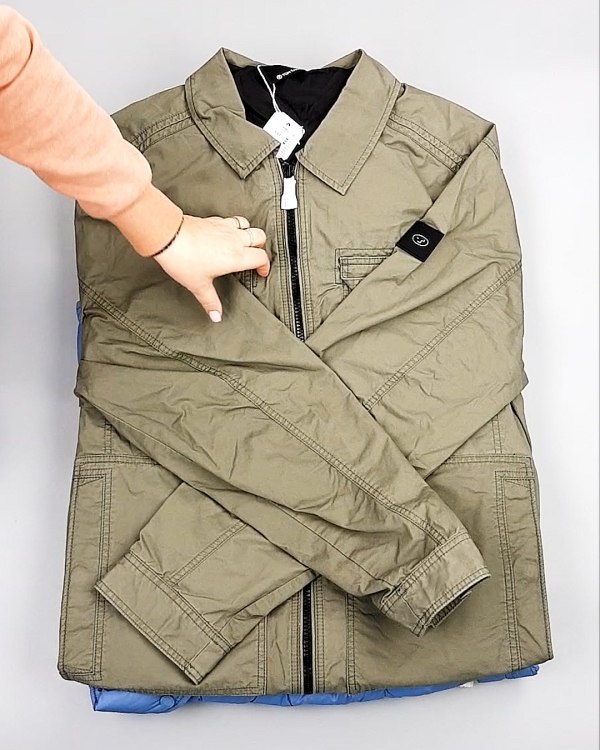 Фотография  235 - Верхняя одежда весна TOM TAILOR 124#7,8 кг, ЛОТ №7581 оптом в Кирове и Кировской области