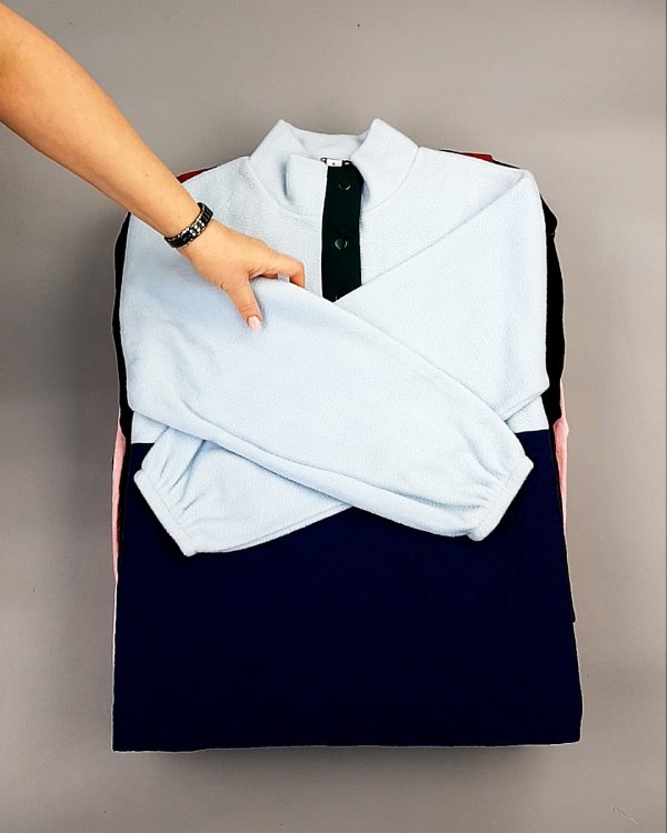 Фотография  927 - SWEATSHIRT CAN 084#10 кг, ЛОТ №7621 оптом в Кирове и Кировской области