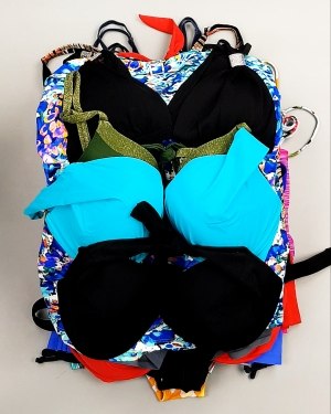 Фотография  983 - Купальники СТОК CAN 124#5 кг, ЛОТ №7686 оптом в Кирове и Кировской области