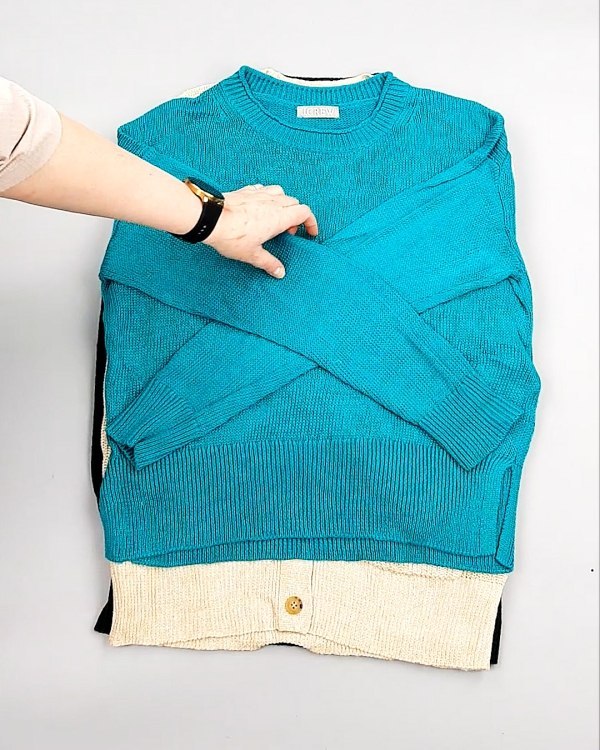 Фотография  984 - Джемпера СТОК CAN 084#7 кг, ЛОТ №7647 оптом в Кирове и Кировской области