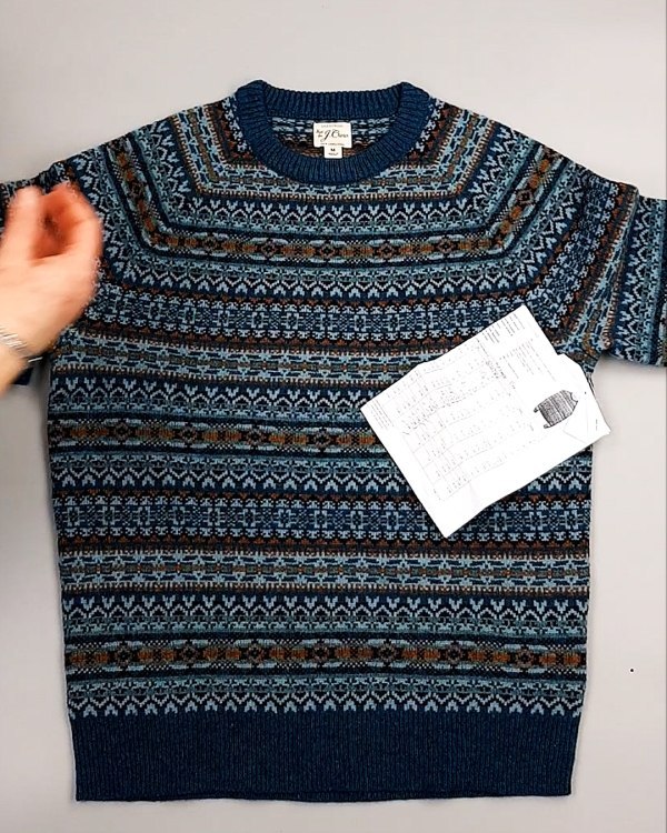 Фотография  194 - Джемпера СТОК CAN 084#7 кг, ЛОТ №7650 оптом в Кирове и Кировской области